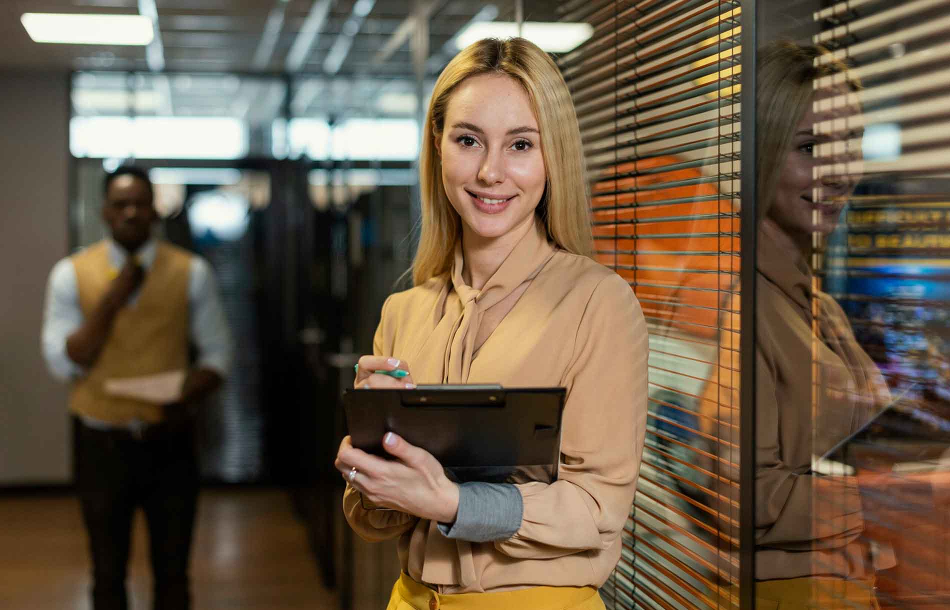 Anaton WordPress Theme